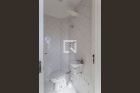 Apartamento para alugar com 80m², 2 quartos e 2 vagas Apartamento para alugar com 80m², 2 quartos e 2 vagasBanheiro de serviço