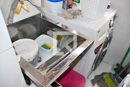 Apartamento à venda com 57m², 2 quartos e 1 vaga Apartamento à venda com 57m², 2 quartos e 1 vagaÁrea de Serviço