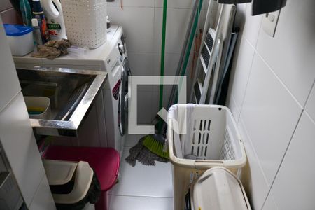 Apartamento à venda com 57m², 2 quartos e 1 vaga Apartamento à venda com 57m², 2 quartos e 1 vagaÁrea de Serviço