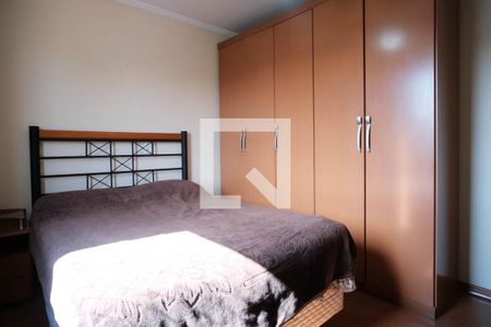 Quarto 2 de casa para alugar com 2 quartos, 90m² em Vila Pierina, São Paulo