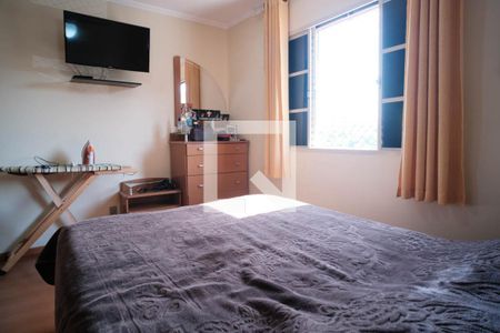 Casa para alugar com 90m², 2 quartos e 1 vagaQuarto 2