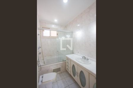 Casa à venda com 700m², 4 quartos e 4 vagasBanheiro