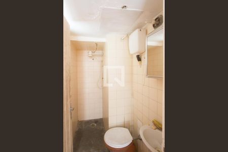 Casa à venda com 700m², 4 quartos e 4 vagasBanheiro de Serviço