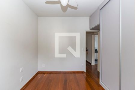 Apartamento à venda com 108m², 3 quartos e 1 vagaQuarto 2