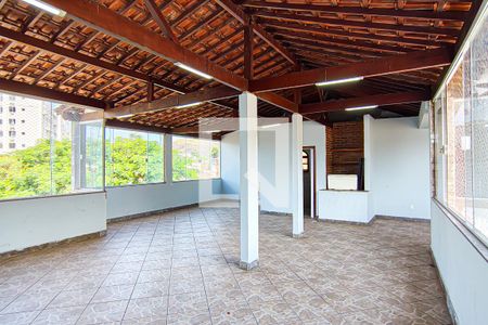 Casa à venda com 350m², 3 quartos e 1 vagaTerraço