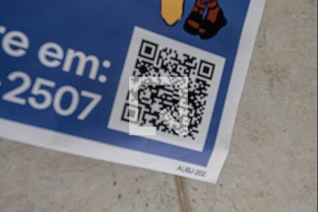 Casa de condomínio à venda com 214m², 3 quartos e 3 vagasAUBJ-202