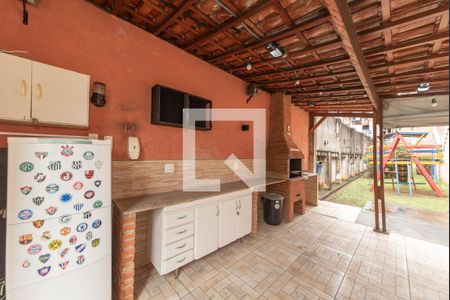 Casa de condomínio à venda com 214m², 3 quartos e 3 vagasChurrasqueira
