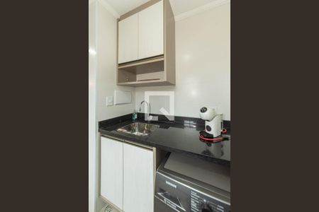 Casa de condomínio à venda com 214m², 3 quartos e 3 vagasLavanderia 1