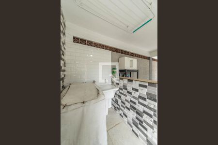 Casa de condomínio à venda com 214m², 3 quartos e 3 vagasLavanderia 2