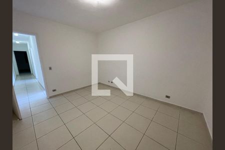 Casa à venda com 350m², 5 quartos e 4 vagas Casa à venda com 350m², 5 quartos e 4 vagasQuarto 2