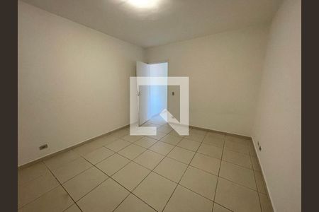 Quarto 2 de casa à venda com 5 quartos, 350m² em Vila Sonia, São Paulo