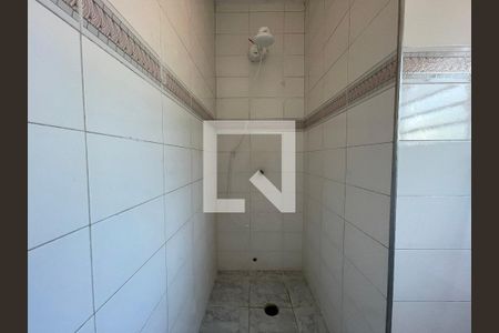 Casa à venda com 350m², 5 quartos e 4 vagas Casa à venda com 350m², 5 quartos e 4 vagasBanheiro