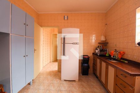 Casa à venda com 172m², 2 quartos e 2 vagasCozinha