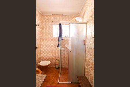 Casa à venda com 172m², 2 quartos e 2 vagasBanheiro