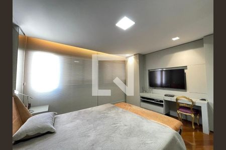 Apartamento à venda com 276m², 4 quartos e 5 vagasQuarto 4