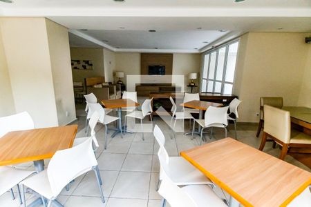Apartamento à venda com 65m², 2 quartos e 1 vagaÁrea comum - Salão de festas