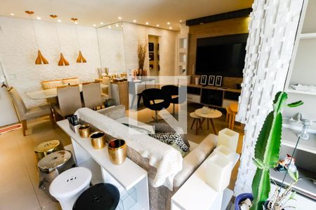 Apartamento à venda com 65m², 2 quartos e 1 vagaSala