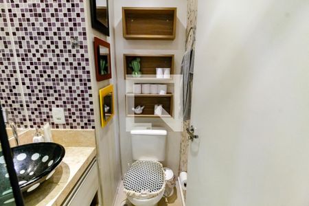 Apartamento à venda com 65m², 2 quartos e 1 vagaBanheiro