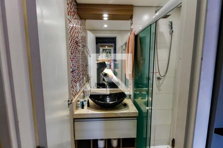 Apartamento à venda com 65m², 2 quartos e 1 vagaBanheiro da Suíte