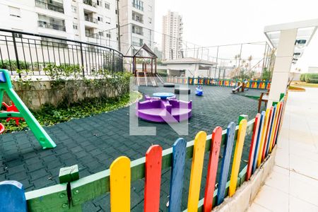 Apartamento à venda com 65m², 2 quartos e 1 vagaÁrea comum - Playground