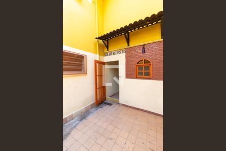 Casa para alugar com 140m², 3 quartos e 2 vagas Casa para alugar com 140m², 3 quartos e 2 vagasÁrea de Serviço/quintal
