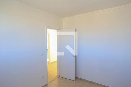 Quarto de apartamento para alugar com 2 quartos, 90m² em Maria Virgínia, Belo Horizonte
