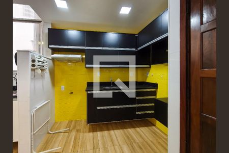 Apartamento à venda com 89m², 2 quartos e sem vagaCozinha