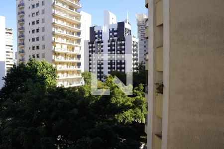 Apartamento à venda com 135m², 3 quartos e 1 vagaSuite