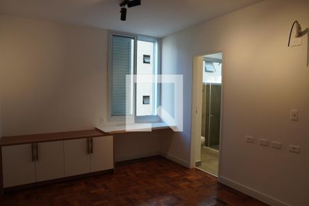 Apartamento à venda com 135m², 3 quartos e 1 vagaSuite