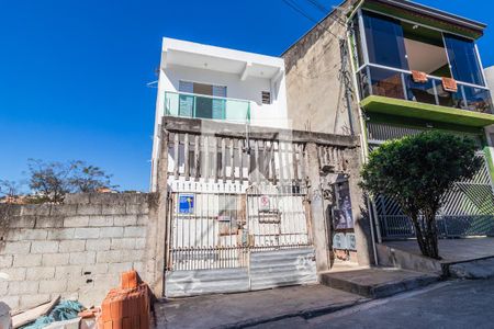 Casa para alugar com 90m², 2 quartos e sem vagaFachada