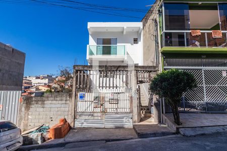 Casa para alugar com 90m², 2 quartos e sem vagaFachada