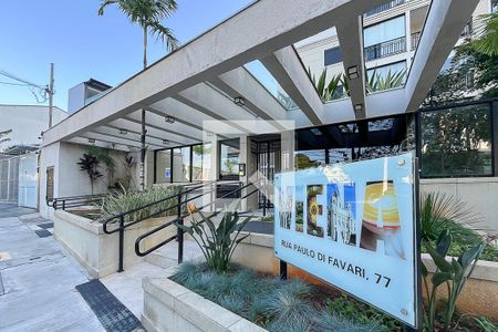 Apartamento para alugar com 52m², 2 quartos e 1 vagaFachada + plaquinha