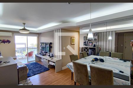 sala de apartamento para alugar com 3 quartos, 80m² em Tanque, Rio de Janeiro