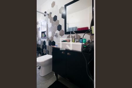 Apartamento à venda com 75m², 2 quartos e sem vagaBanheiro 