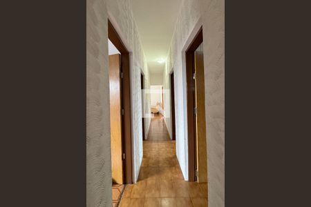 Casa para alugar com 400m², 4 quartos e 8 vagasCorredor