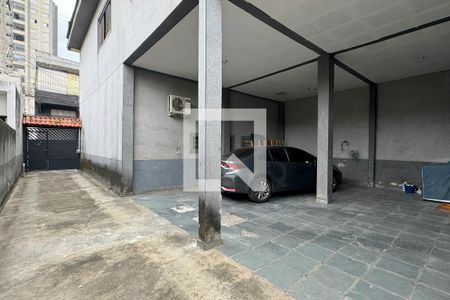 Casa para alugar com 400m², 4 quartos e 8 vagasÁrea de Serviço