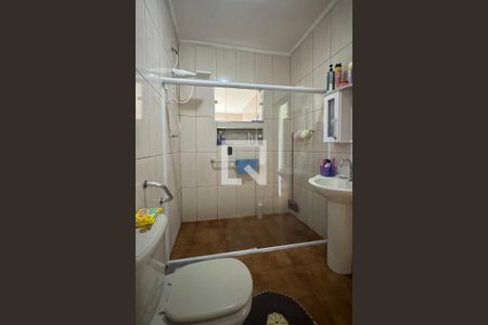 Casa para alugar com 400m², 4 quartos e 8 vagasBanheiro