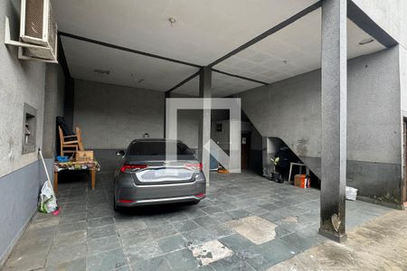 Casa para alugar com 400m², 4 quartos e 8 vagasÁrea de Serviço