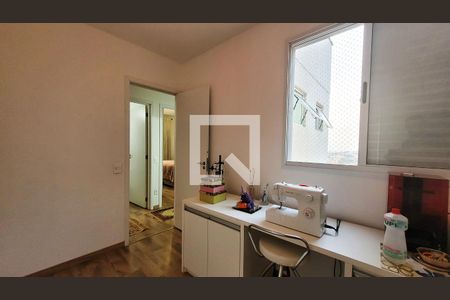 Apartamento à venda com 128m², 3 quartos e 2 vagas Apartamento à venda com 128m², 3 quartos e 2 vagasQuarto 1