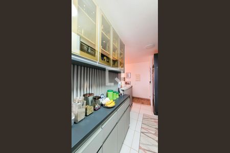 Apartamento à venda com 128m², 3 quartos e 2 vagas Apartamento à venda com 128m², 3 quartos e 2 vagasCozinha