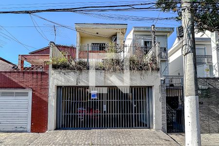 Casa à venda com 350m², 3 quartos e 2 vagasFachada