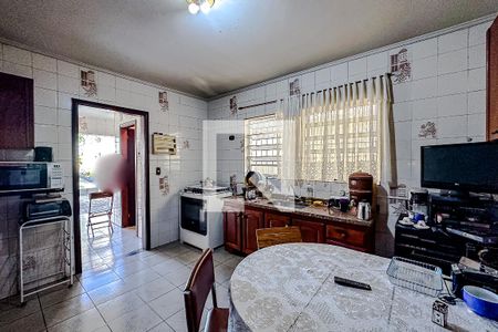 Casa à venda com 350m², 3 quartos e 2 vagasCozinha