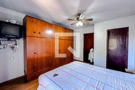 Casa à venda com 350m², 3 quartos e 2 vagasQuarto 1 - Suíte