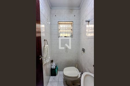 Casa à venda com 350m², 3 quartos e 2 vagasLavabo