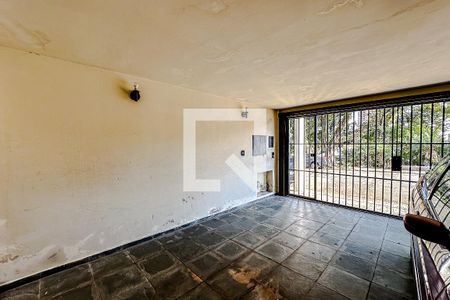 Casa à venda com 350m², 3 quartos e 2 vagasGaragem