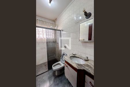 Casa à venda com 350m², 3 quartos e 2 vagasBanheiro