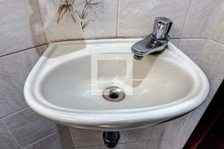 Casa à venda com 350m², 3 quartos e 2 vagasLavabo