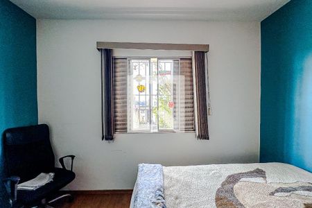 Casa à venda com 350m², 3 quartos e 2 vagasQuarto 3