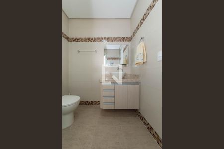 Casa à venda com 238m², 4 quartos e 4 vagasBanheiro Social