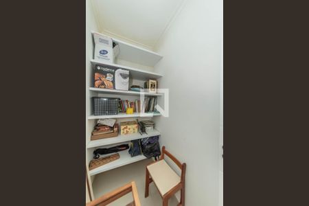 Casa à venda com 238m², 4 quartos e 4 vagasHome Office